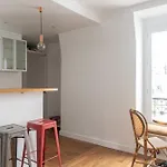 Beautiful Apartment Near Canal St-Martin